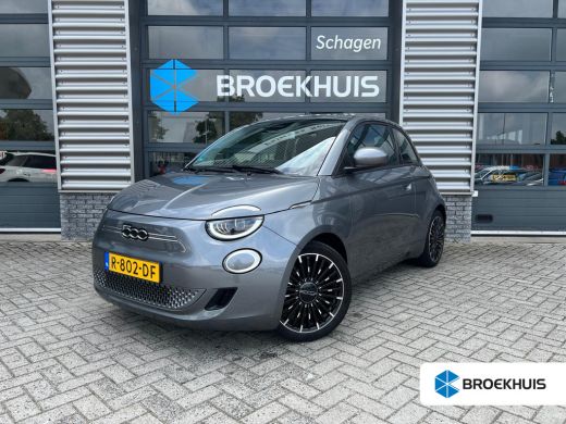 Fiat 500 Icon 42 kWh 120 pk | Achteruitrijcamera | Apple Carplay/Android Auto|telefoonintegratie premium |...
