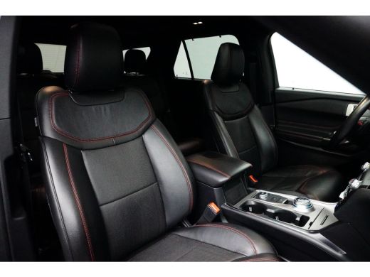 Ford Explorer 3.0 V6 E.B. PHEV ST-Line | Trekhaak | Standkachel | 100% Dealer onderhouden | BTW-auto | Stoelmas... ActivLease financial lease