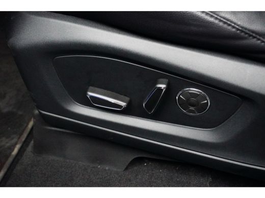 Ford Explorer 3.0 V6 E.B. PHEV ST-Line | Trekhaak | Standkachel | 100% Dealer onderhouden | BTW-auto | Stoelmas... ActivLease financial lease