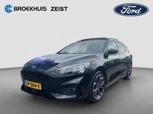 Ford Focus 1.0 E.B. 125PK ST Line | Pano-dak | B&O Audio | Camera | Full-LED verlichting | Winter-pack | Sty... Ford Focus 1.0 E.B. 125PK ST Line | Pano-dak | B&O Audio | Camera | Full-LED verlichting | Winter-pack | Sty...