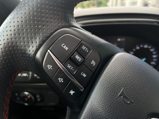 Ford Focus 1.0 E.B. 125PK ST Line | Pano-dak | B&O Audio | Camera | Full-LED verlichting | Winter-pack | Sty... ActivLease financial lease
