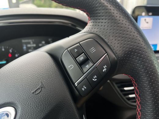 Ford Focus 1.0 E.B. 125PK ST Line | Pano-dak | B&O Audio | Camera | Full-LED verlichting | Winter-pack | Sty... ActivLease financial lease