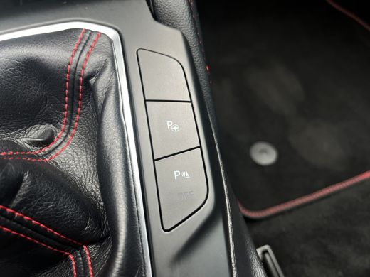 Ford Focus 1.0 E.B. 125PK ST Line | Pano-dak | B&O Audio | Camera | Full-LED verlichting | Winter-pack | Sty... ActivLease financial lease