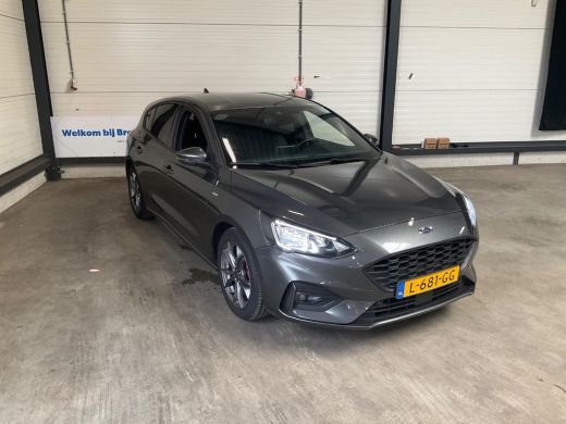 Ford Focus 1.0 EcoBoost Hybrid ST Line X Business | Winter Pack | Apple Carplay/ Android Auto | Camera | | C... ActivLease financial lease
