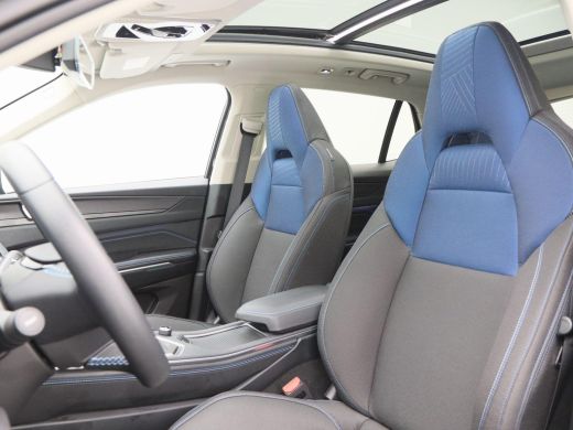 Lynk & Co 01 1.5 Phev 262 Pk Automaat | Trekhaak | Full LED | Panoramadak | Navigatie | 20 Inch | Adaptive Cru... ActivLease financial lease