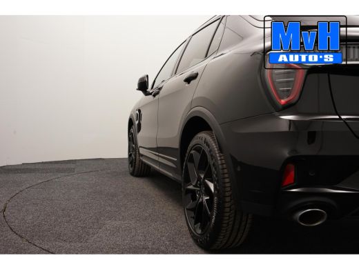 Lynk & Co 01 1.5 Hybride|FULL BLACK XXL|LEER|360°CAM|PANO ActivLease financial lease
