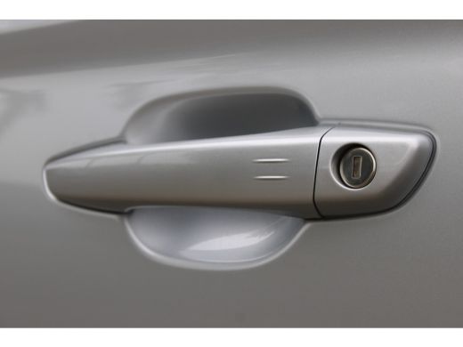 Opel Corsa 1.2 Turbo Hybrid GS AUTOMAAT / Navigatie / Camera / Keyless / Parkeersensoren / Dodehoek / Draadl... ActivLease financial lease