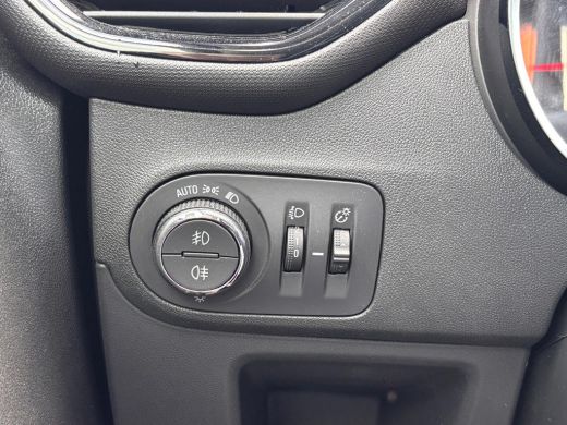 Opel Crossland 1.2 Turbo Elegance 130PK Automaat | Camera | Parkeersensoren | Navigatie | DAB | 16" Licht Metaal... ActivLease financial lease
