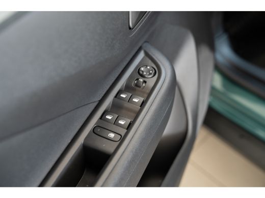 Opel Frontera 1.2 Turbo Hybrid Edition | Technologie pakket | Intelli-seats | Style Pakket | Navigatie | Camera... ActivLease financial lease