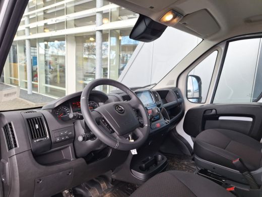 Opel Movano 2.2D 120 S&S L2H2 3.3t | Achteruitrijcamera | Achteruitrijcamera | Airco ActivLease financial lease