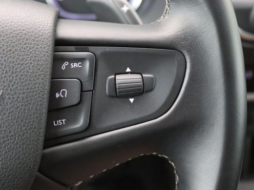 Opel Vivaro 2.0 BlueHDi 145 S&S L2 Trekhaak, Achteruitrijcamera, 17 LMV, Bumpers in kleur, Climatronic ActivLease financial lease