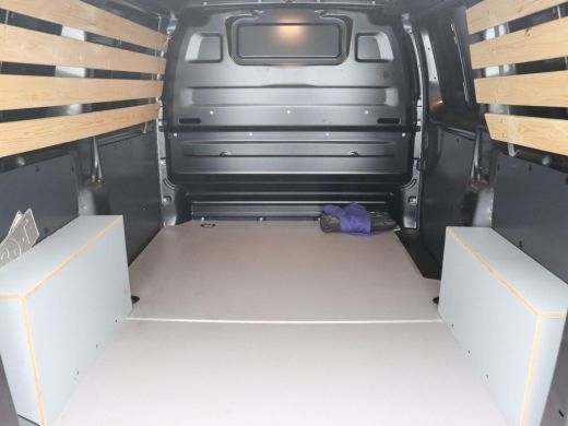 Opel Vivaro 2.0 BlueHDi 145 S&S L2 Trekhaak, Achteruitrijcamera, 17 LMV, Bumpers in kleur, Climatronic ActivLease financial lease