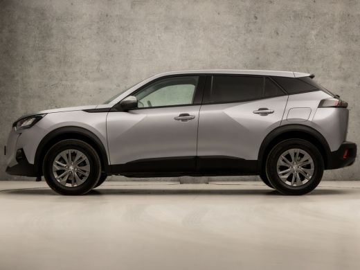 Peugeot 2008 1.2 PureTech Sport Automaat (APPLE CARPLAY, GROOT NAVI, 360 CAMERA, GETINT GLAS, LM VELGEN, SPORT... ActivLease financial lease