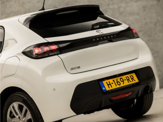 Peugeot 208 1.2 PureTech Sport (APPLE CARPLAY, GROOT NAVI, 360 CAMERA, GETINT GLAS, LM VELGEN, SPORTSTOELEN, ... ActivLease financial lease
