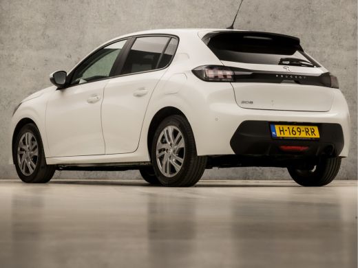 Peugeot 208 1.2 PureTech Sport (APPLE CARPLAY, GROOT NAVI, 360 CAMERA, GETINT GLAS, LM VELGEN, SPORTSTOELEN, ... ActivLease financial lease