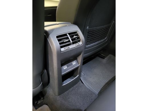 Peugeot 308 SW 1.2 PURETECH 130PK GT PACK AUTOMAAT | Stoelverwarming | Adaptive Cruise | LED Matrix koplampen... ActivLease financial lease