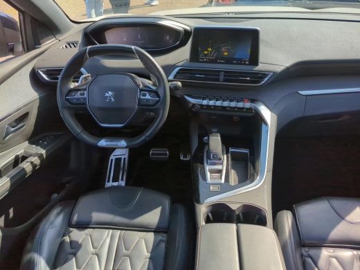 Peugeot 5008 1.2 PureTech GT-Line Avantage | Automaat | Navigatie | Camera | Panorama/schuifdak | Leder | Mass... ActivLease financial lease