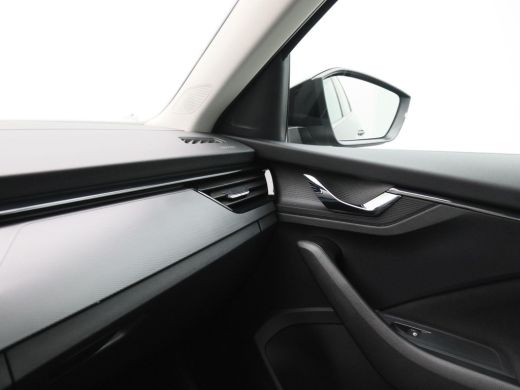 Skoda Kamiq 1.0 TSi 110 Pk Automaat Ambition | Cruise Control | Carplay | Privacy Glass | Sensoren | Camera |... ActivLease financial lease