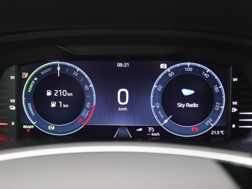 Skoda Octavia Combi 1.4 TSI iV PHEV Sportline Business 204PK DSG Achteruitrijcamera, Cruise Controle, Head-Up D... ActivLease financial lease