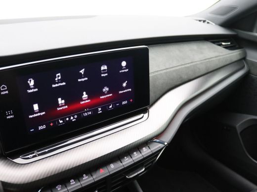Skoda Octavia Combi 1.4 TSI RS iV PHEV Business 245PK DSG Pano-Schuifdak, Adaptieve Cruise Controle, Achteruitr... ActivLease financial lease