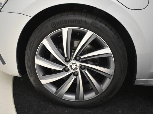 Skoda Octavia Combi First Edition iV 204pk Dodehoekdetectie | Elektri stoelen met memory | Stoelverwarming | Ke... ActivLease financial lease