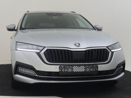 Skoda Octavia Combi First Edition iV 204pk Dodehoekdetectie | Elektri stoelen met memory | Stoelverwarming | Ke... ActivLease financial lease