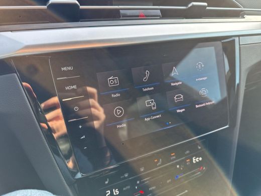 Volkswagen Arteon 1.4 TSI eHybrid R-Line Business+ | 218Pk | PHEV | Pano Dak | Leder | ERGO Massage | ActivLease financial lease