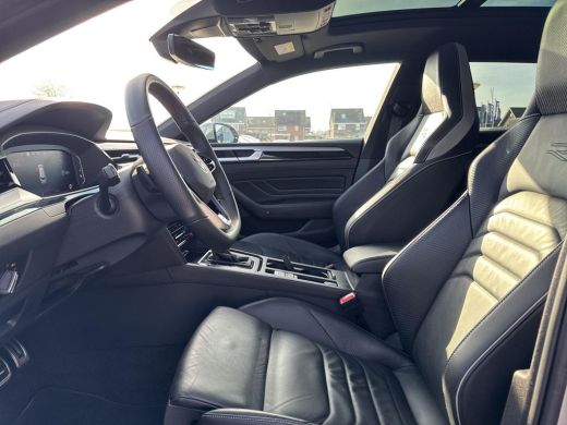 Volkswagen Arteon 1.4 TSI eHybrid R-Line Business+ | 218Pk | PHEV | Pano Dak | Leder | ERGO Massage | ActivLease financial lease