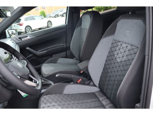 Volkswagen Polo 95PK R-Line Edition Inclusief € 2000,- inruilvoordeel.| 'App-Connect' draadloze smartphone integr... ActivLease financial lease