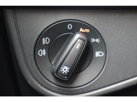 Volkswagen Polo 95PK R-Line Edition Inclusief € 2000,- inruilvoordeel.| 'App-Connect' draadloze smartphone integr... ActivLease financial lease