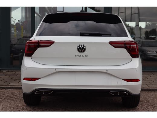 Volkswagen Polo R-Line Edition | 'App-Connect' draadloze smartphone integratie | Achterlichten LED | Afstandscont... ActivLease financial lease