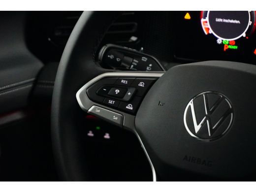 Volkswagen Tiguan 1.5 eTSI 150PK DSG-7 Life Edition | TREKHAAK | STANDKACHEL | APP CONNECT | CAMERA | 17 INCH | LED ActivLease financial lease