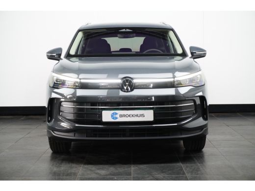 Volkswagen Tiguan 1.5 eTSI 150PK DSG-7 Life Edition | TREKHAAK | STANDKACHEL | APP CONNECT | CAMERA | 17 INCH | LED ActivLease financial lease