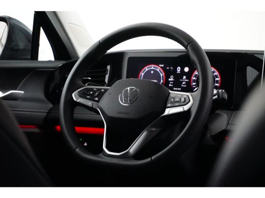 Volkswagen Tiguan 1.5 eTSI 150PK DSG-7 Life Edition | TREKHAAK | STANDKACHEL | APP CONNECT | CAMERA | 17 INCH | LED ActivLease financial lease