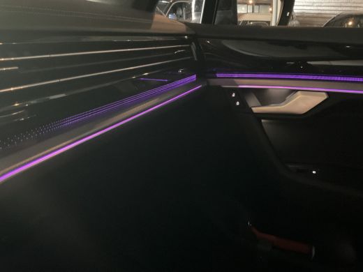 Volkswagen Touareg 3.0 TSI 4MOTION R 462PK PHEV Pano Elek.Trekhaak [3500KG] Luchtvering Matrix Memory VOL! ActivLease financial lease