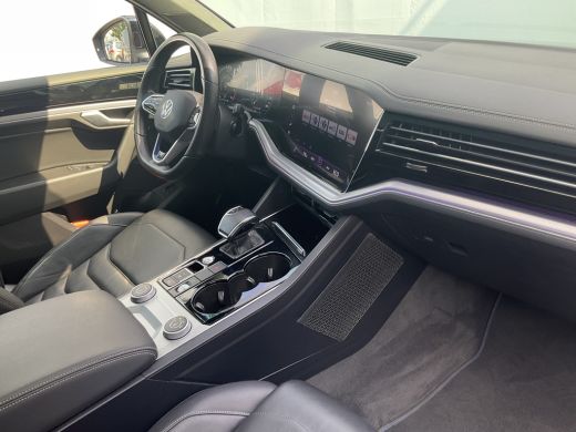 Volkswagen Touareg 3.0 TSI 4MOTION R 462PK PHEV Pano Elek.Trekhaak [3500KG] Luchtvering Matrix Memory VOL! ActivLease financial lease