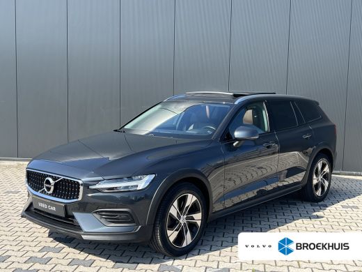 Volvo V60 Cross Country T5 AWD Pro | Trekhaak | Panoramadak | Apple carplay/Android auto | Massage Stoelen ... Volvo V60 Cross Country T5 AWD Pro | Trekhaak | Panoramadak | Apple carplay/Android auto | Massage Stoelen ...