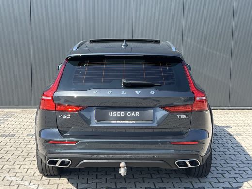 Volvo  V60 Cross Country T5 AWD Pro | Trekhaak | Panoramadak | Apple carplay/Android auto | Massage Stoelen ... ActivLease financial lease