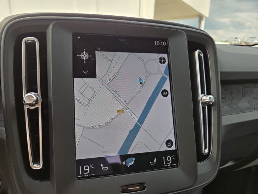 Volvo  XC40 1.5 T2 Momentum Core LageKM! | Stoel/Stuurverw | Navigatie | Camera ActivLease financial lease