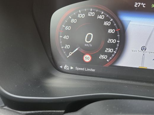 Volvo  XC40 1.5 T2 Momentum Core LageKM! | Stoel/Stuurverw | Navigatie | Camera ActivLease financial lease