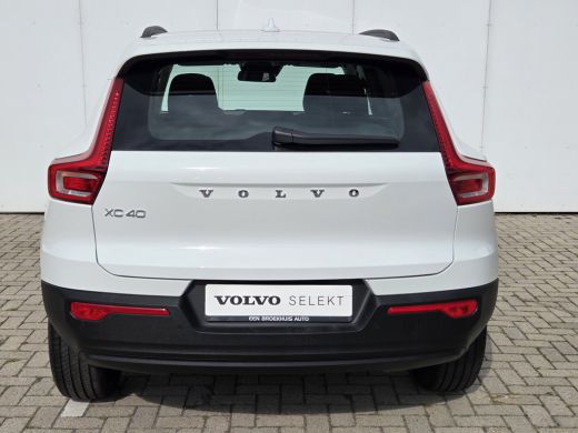 Volvo  XC40 1.5 T2 Momentum Core LageKM! | Stoel/Stuurverw | Navigatie | Camera ActivLease financial lease