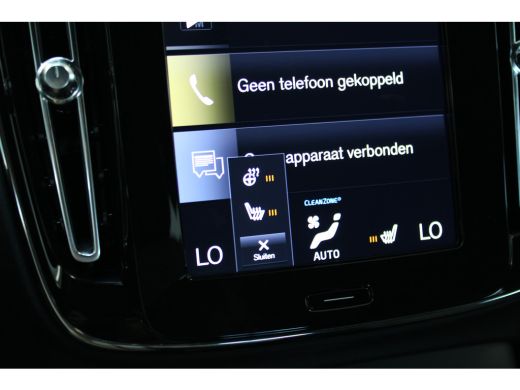 Volvo  XC40 T4 211PK Plus Dark Black Pack | Voorruit verwarming | Trekhaak | PDC + 360 Camera | Adaptive Crui... ActivLease financial lease