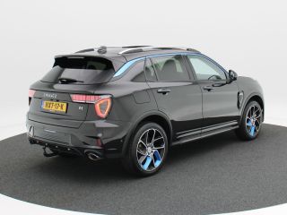 Lynk & Co 01 1.5 Phev 262 Pk Automaat | Trekhaak | Full LED | Panoramadak | Navigatie | 20 Inch | Adaptive Cru...