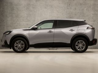 Peugeot 2008 1.2 PureTech Sport Automaat (APPLE CARPLAY, GROOT NAVI, 360 CAMERA, GETINT GLAS, LM VELGEN, SPORT...