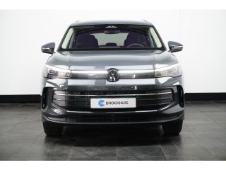 Volkswagen Tiguan 1.5 eTSI 150PK DSG-7 Life Edition | TREKHAAK | STANDKACHEL | APP CONNECT | CAMERA | 17 INCH | LED