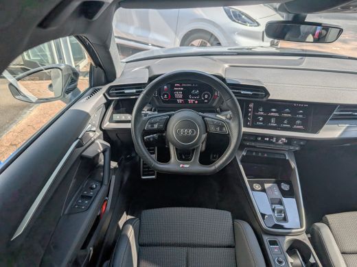 Audi A3 Sportback 30 TFSI S edition | Carplay | Navi | Climate | Keyless | Matrix LED | Dealeronderhouden ActivLease financial lease