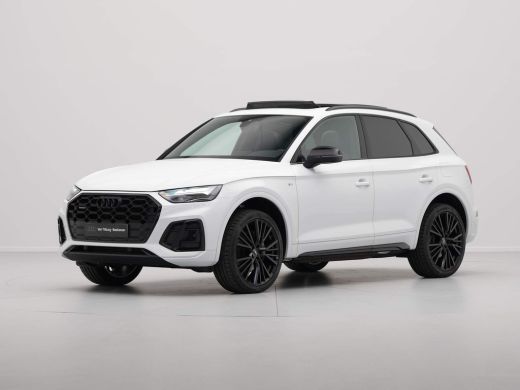 Audi Q5 50 TFSI e 299 pk S-Line edition Panorama Alcantara Stoelverwarming Acc 69 ActivLease financial lease