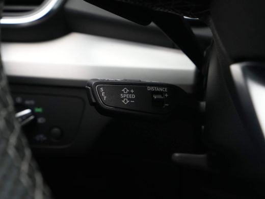 Audi Q5 50 TFSI e 299 pk S-Line edition Panorama Alcantara Stoelverwarming Acc 69 ActivLease financial lease