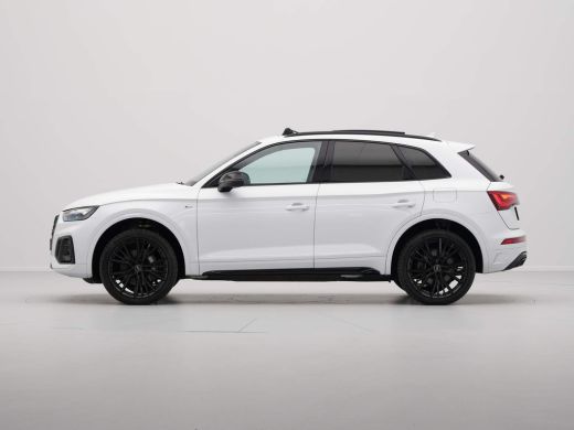 Audi Q5 50 TFSI e 299 pk S-Line edition Panorama Alcantara Stoelverwarming Acc 69 ActivLease financial lease