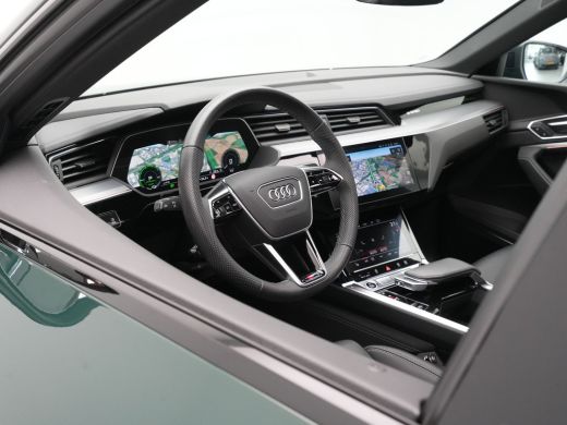 Audi Q8 Sportback e-tron 55 quattro 408pk S-Line Edition 115 kWh Panorama Trekhaak 360 camera Bang & Olufsen Luchtvering C... ActivLease financial lease